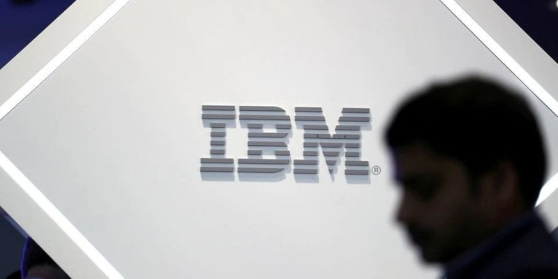 «Неприйнятна ситуація». IBM відмовилася від реклами в соцмережі Маска через пронацистські меми